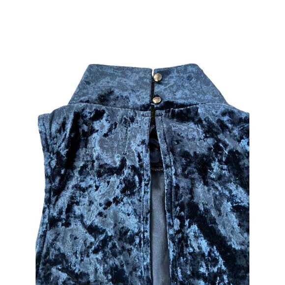 Twelve by Ontwelth Crushed Velvet Top & Skirt Size Small - Picture 2 of 14